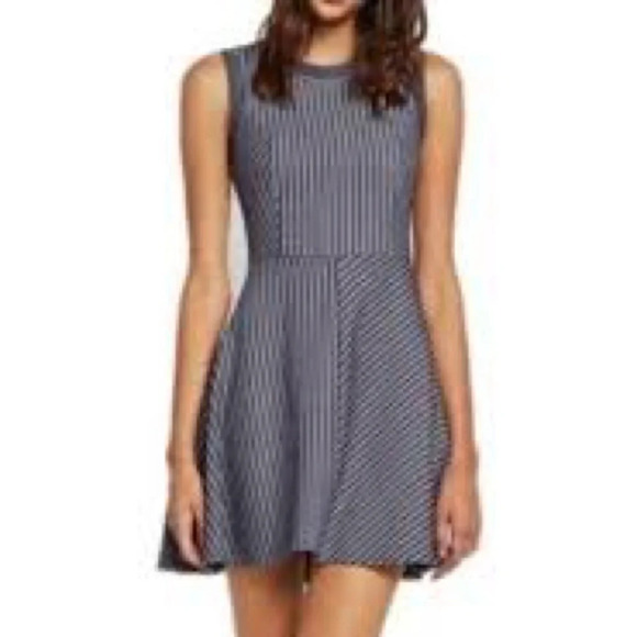 BCBGeneration Sleeveless Stripe Flare Denim Dress – Size 8 - Picture 3 of 11